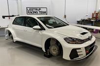 brand-new-vw-golf-gti-tcr-one-of-the-last-cha