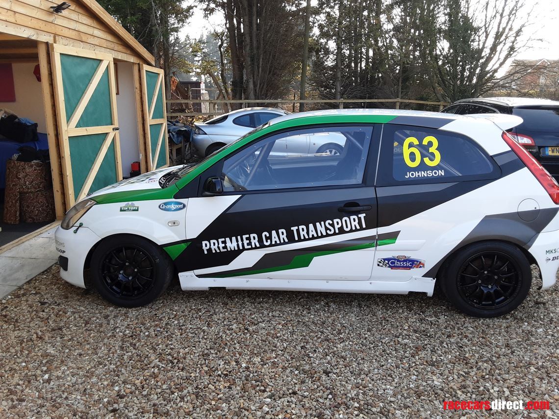 ford-fiesta-st-race-car