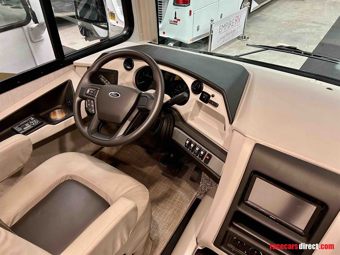 fleetwood-bounder-35p-motorhome-for-sale