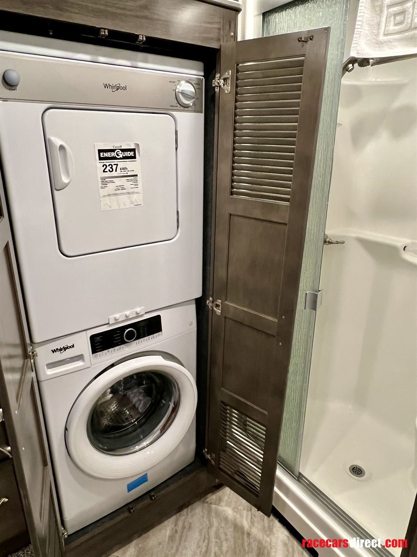 fleetwood-bounder-35p-motorhome-for-sale