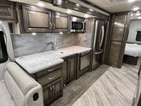 fleetwood-bounder-35p-motorhome-for-sale