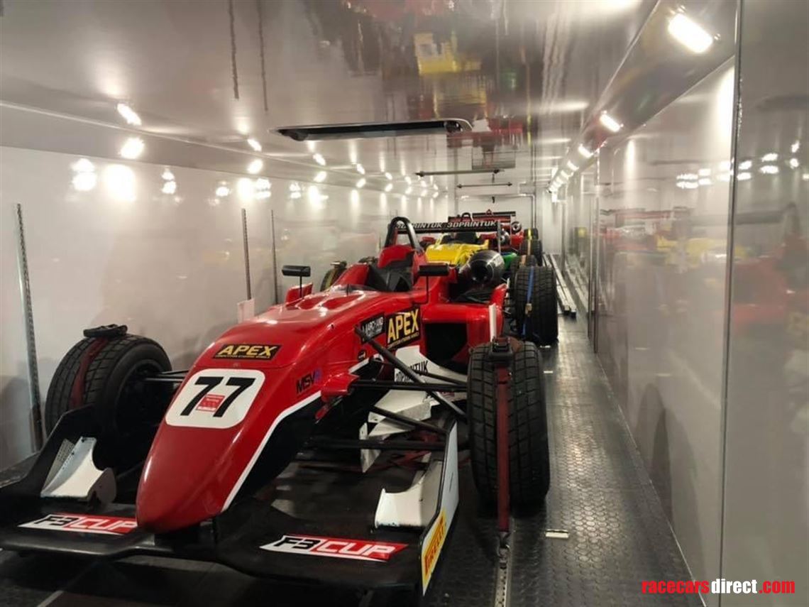 4-car-race-transporter