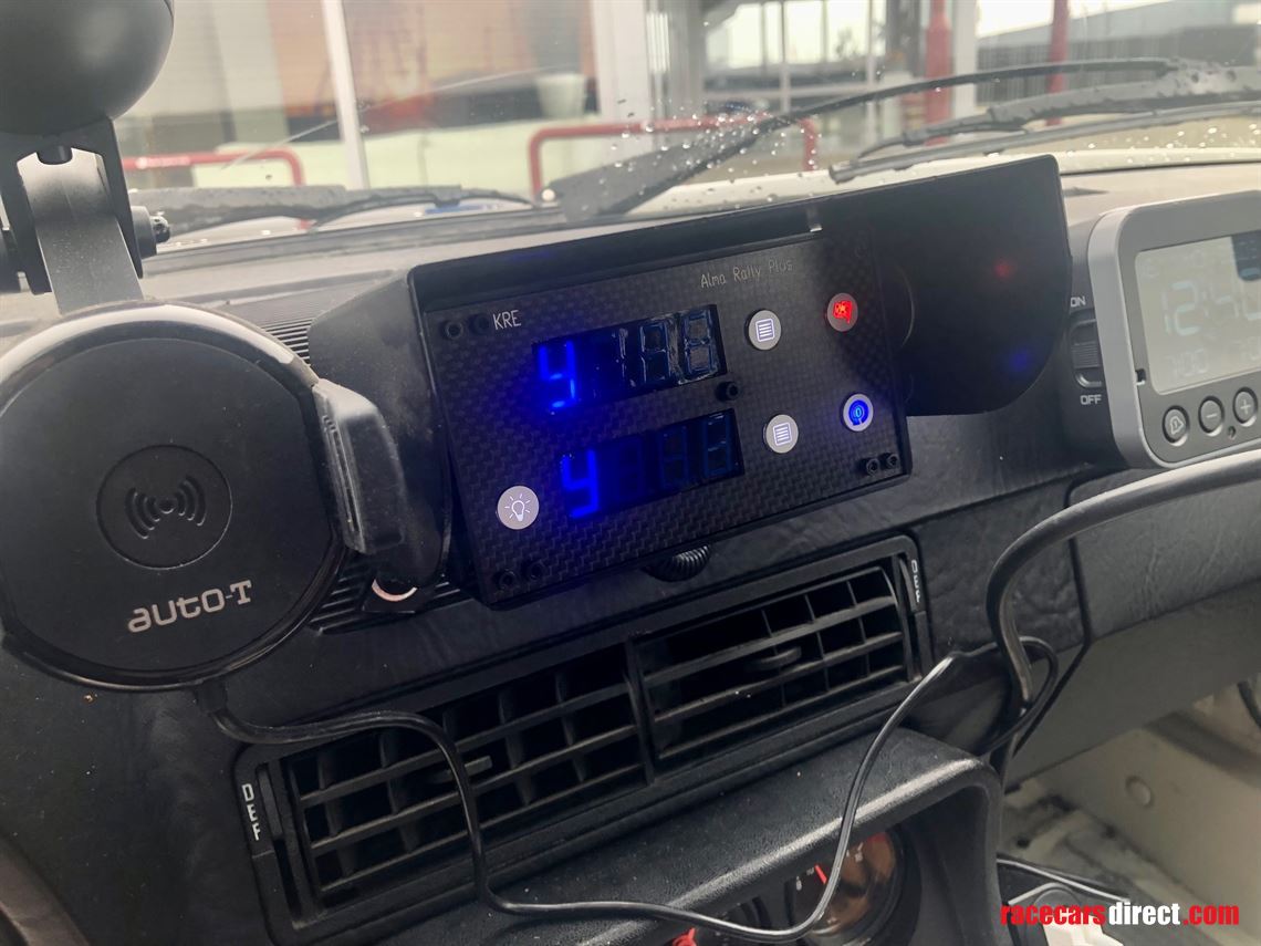 rothmans-porsche-924-20-safari