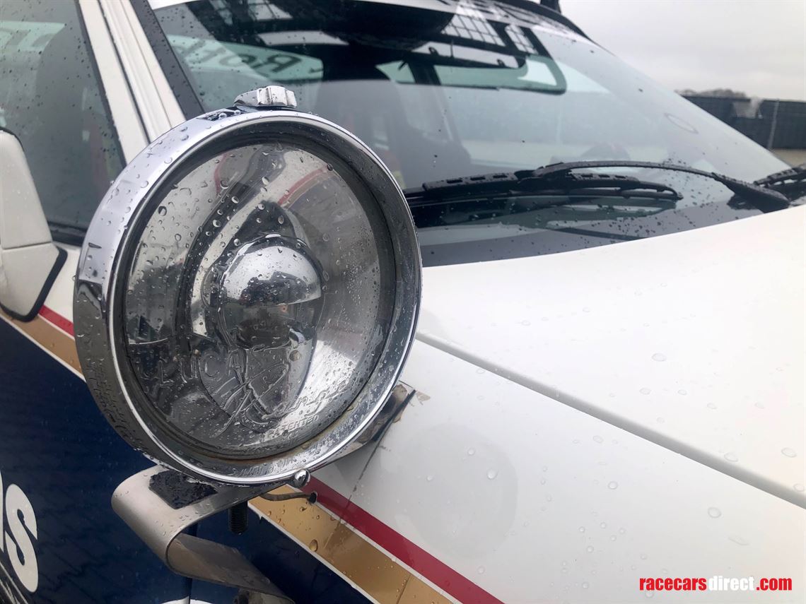 rothmans-porsche-924-20-safari