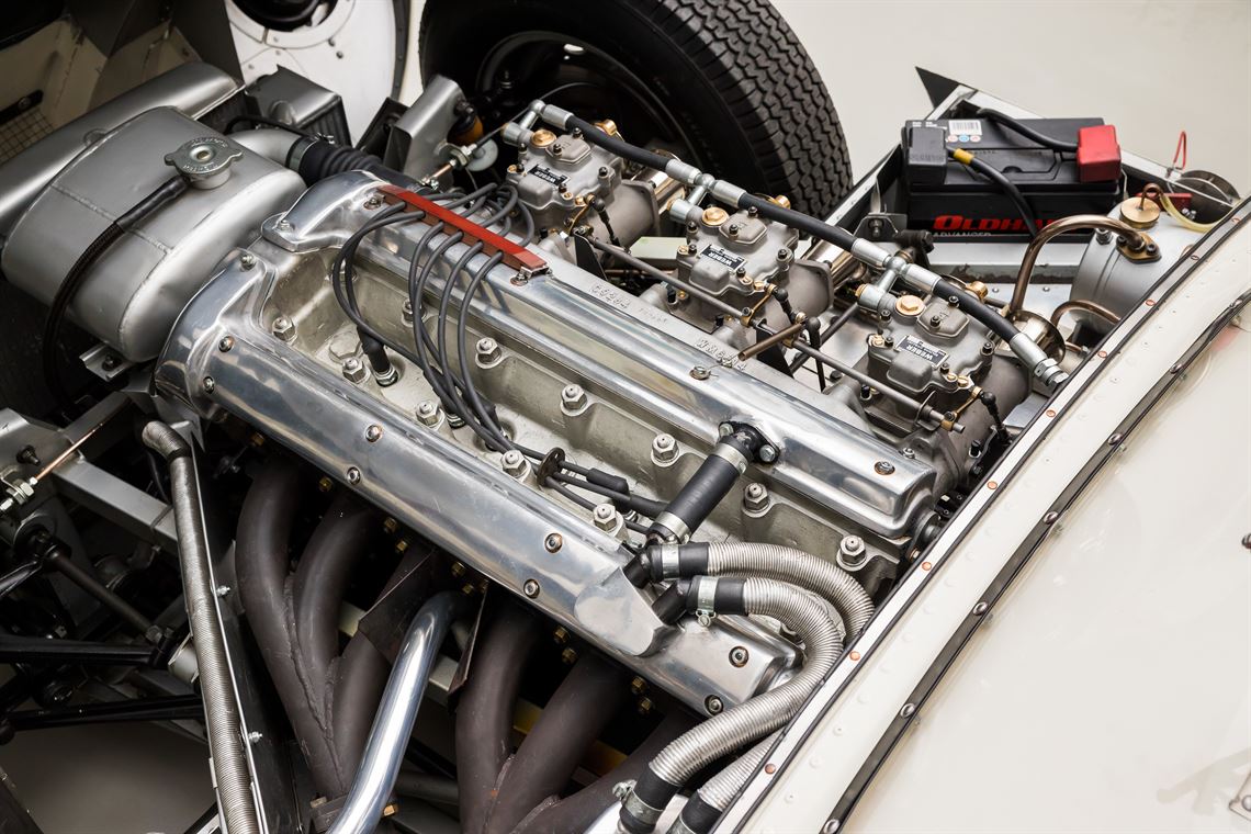 jaguar-d-type-fia-recreation