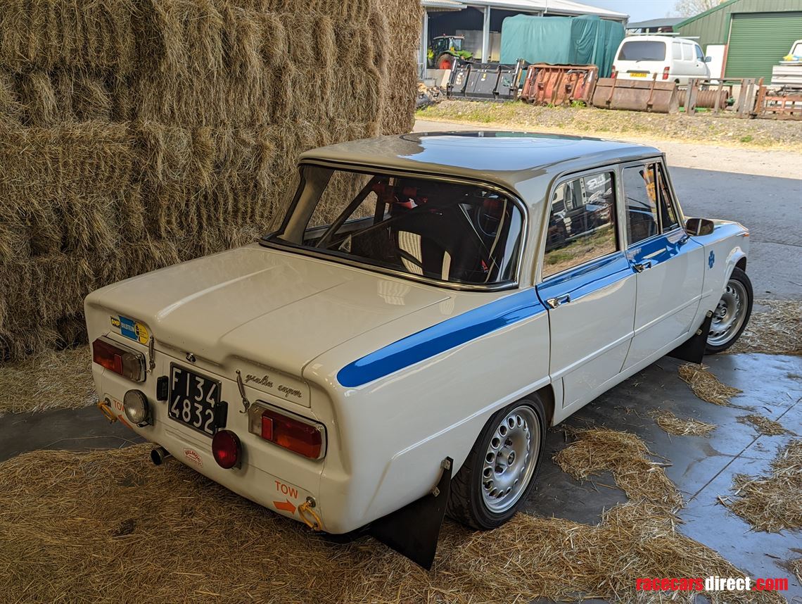 alfa-romeo-giulia-bollino-doro