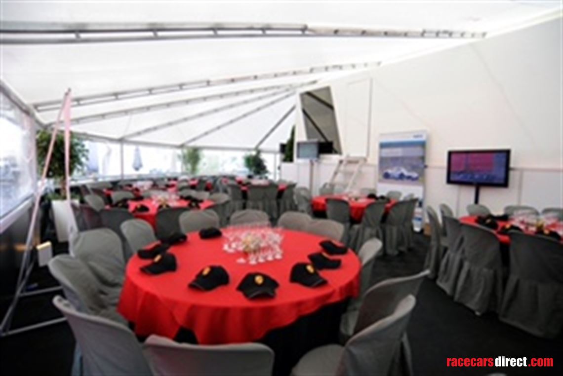 hospitality-unit---ex-smoking-dog