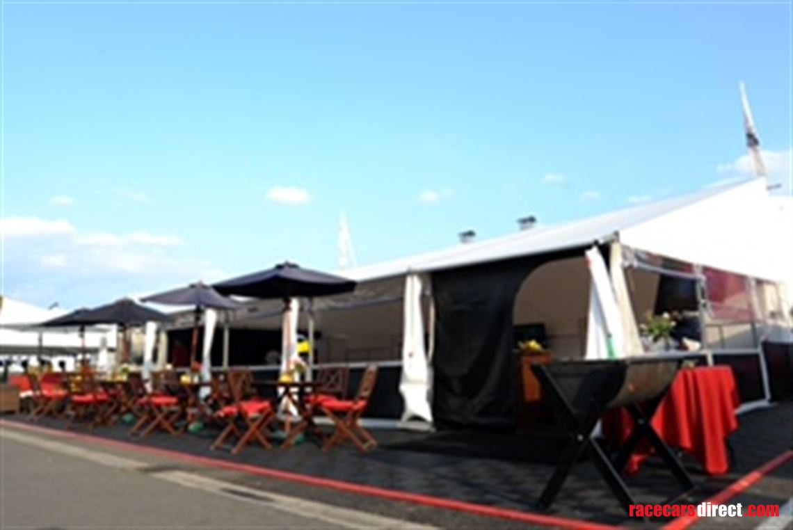 hospitality-unit---ex-smoking-dog