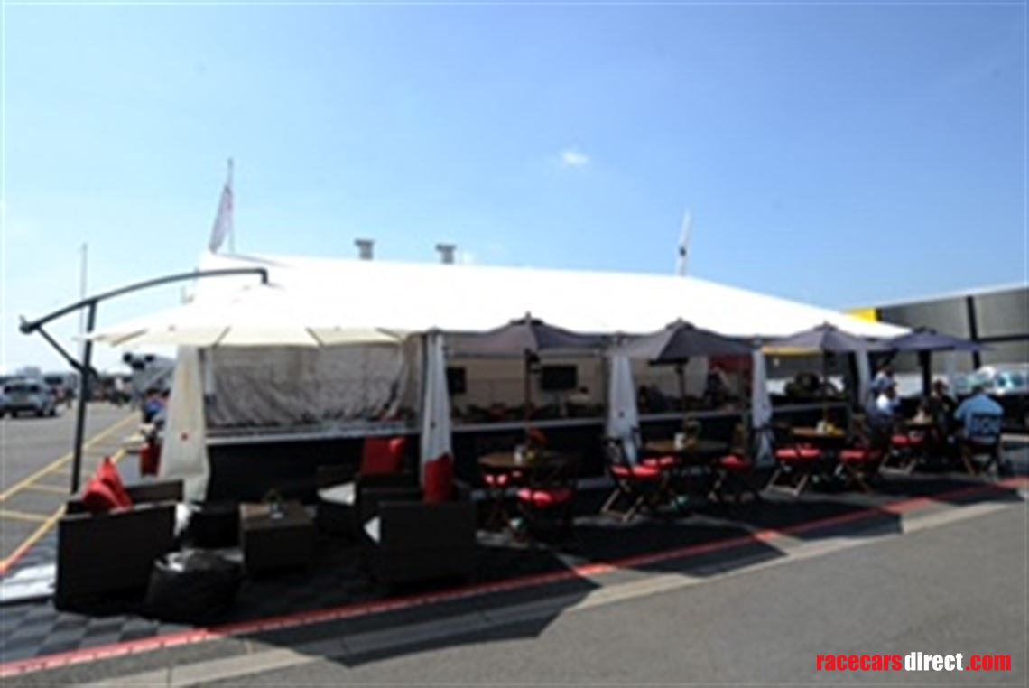 hospitality-unit---ex-smoking-dog