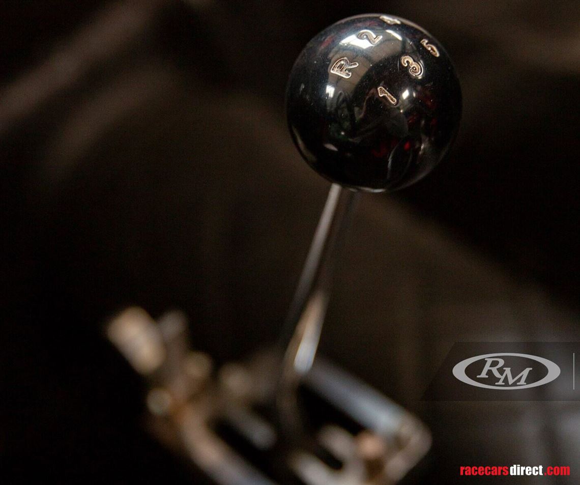 1973-ferrari-365-gtb4-daytona-berlinetta-comp