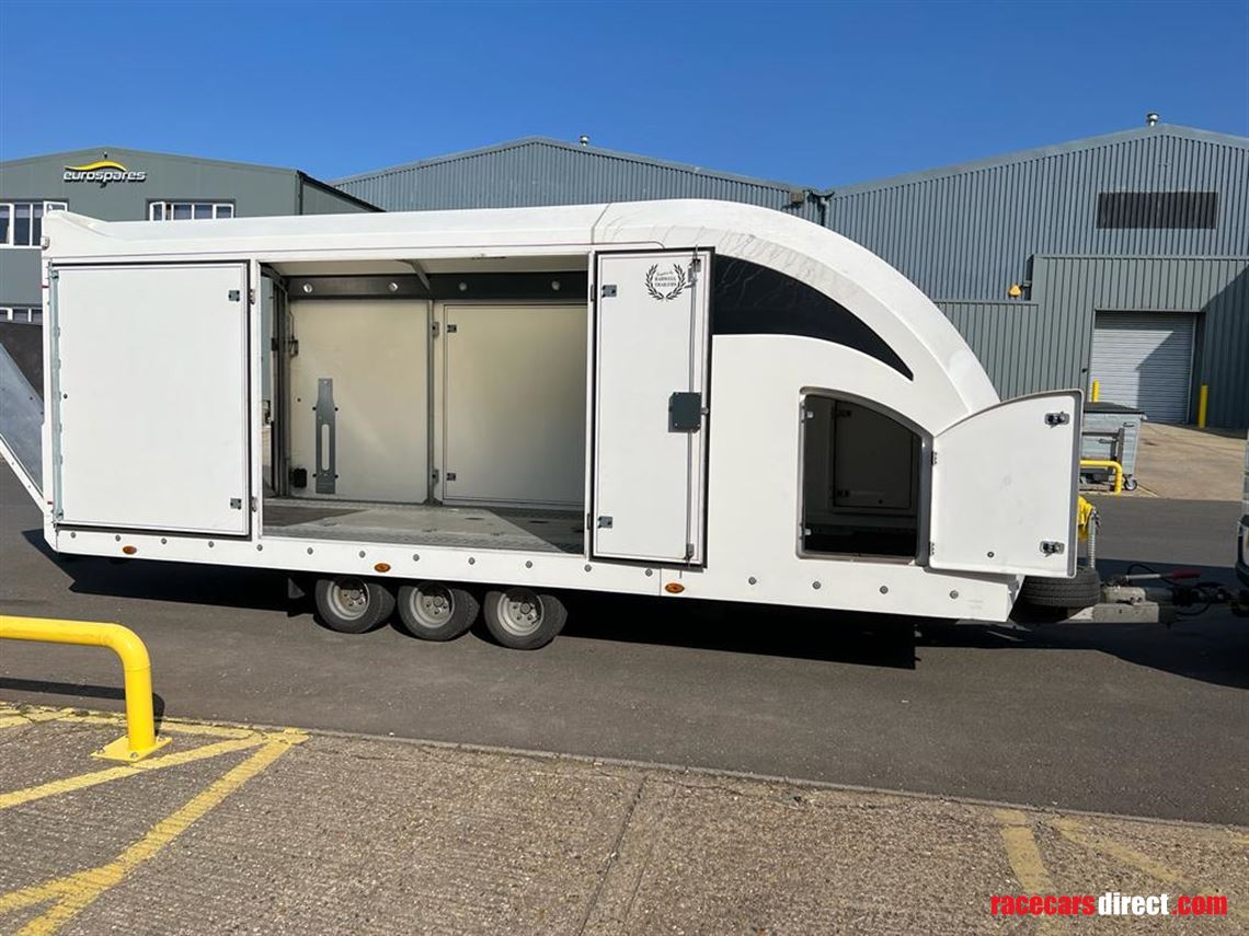 brain-james-rt6-encosed-trailer