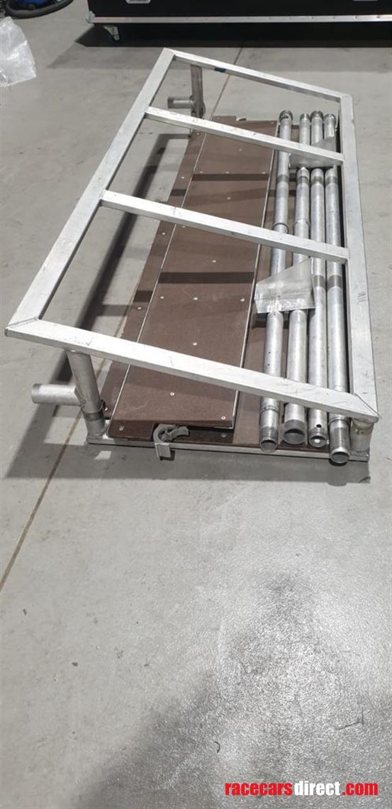 pit-perch-with-flight-case