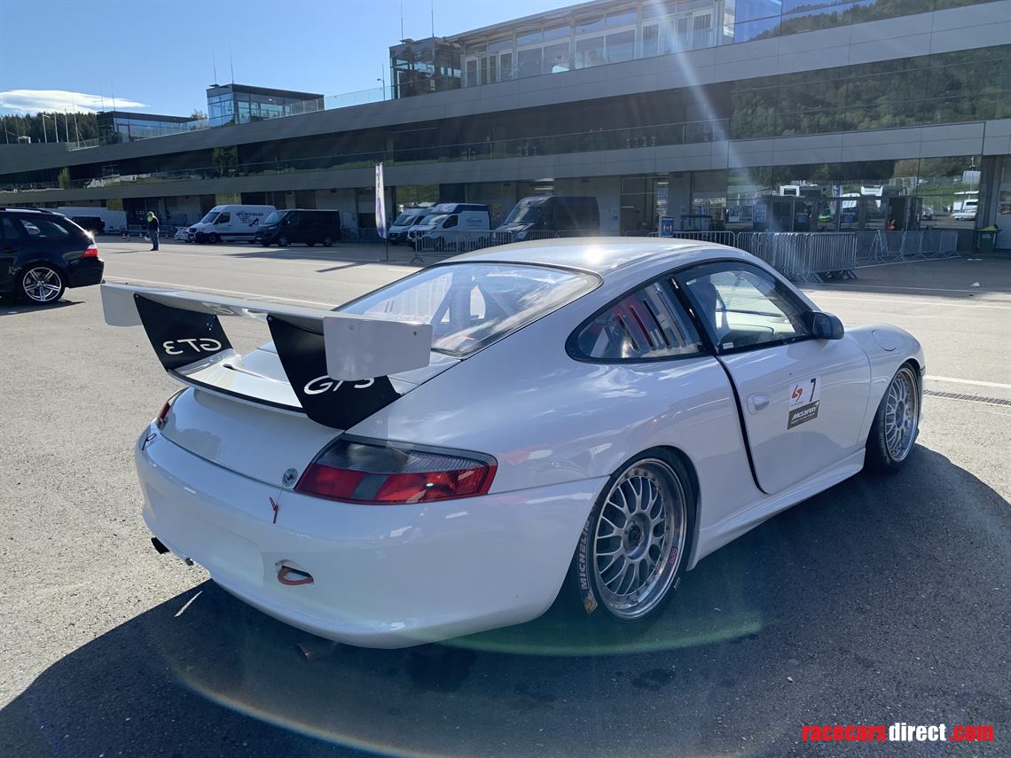 porsche-996-cup-2004