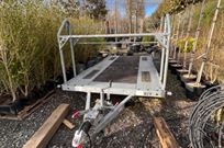 brian-james-a-max-trailer-with-tyre-rack