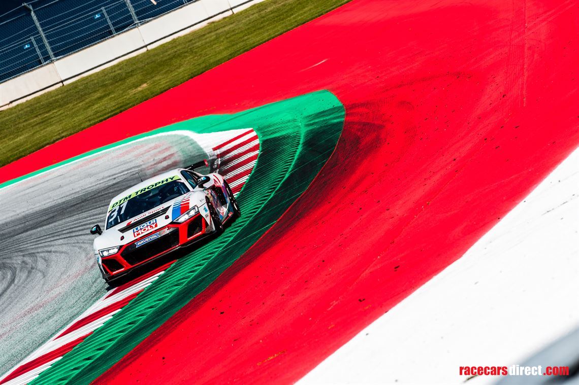 dtm-trophy-2022-last-driver-seat-audi-r8-lms
