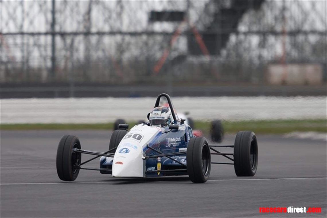 national-formula-ford-drives-available