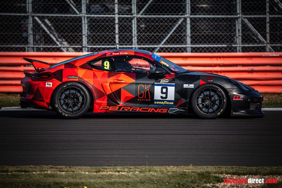 championship-winning-porsche-cayman-981-gt4-c