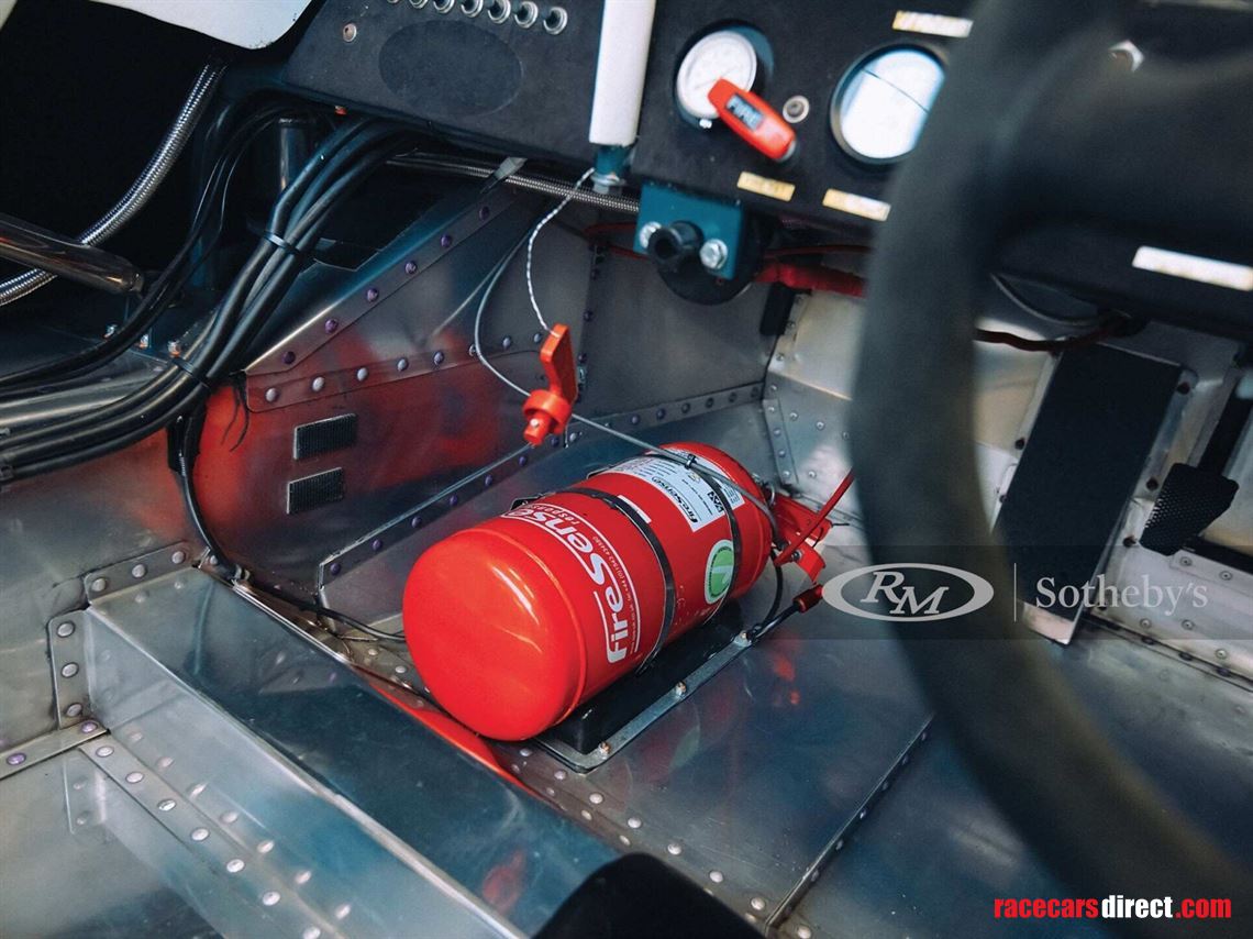 1976-chevron-b36-replica