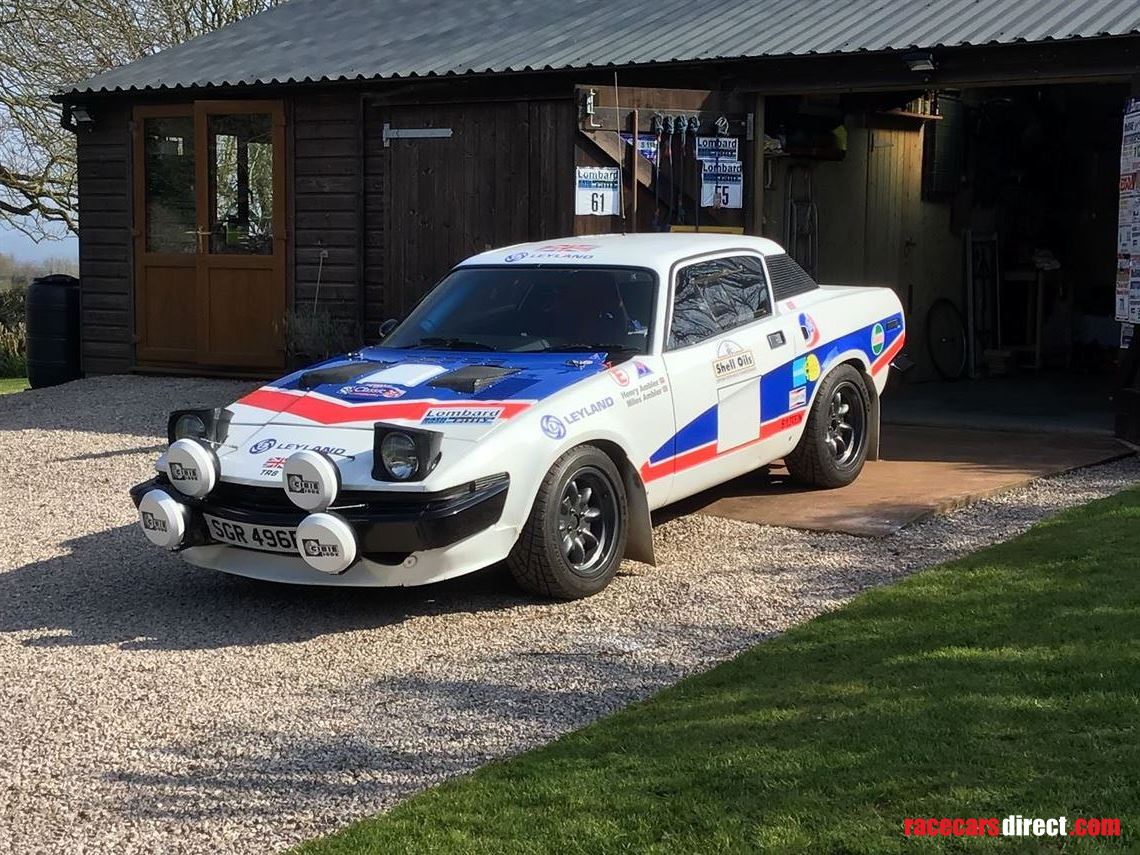 triumph-tr8-rally-car