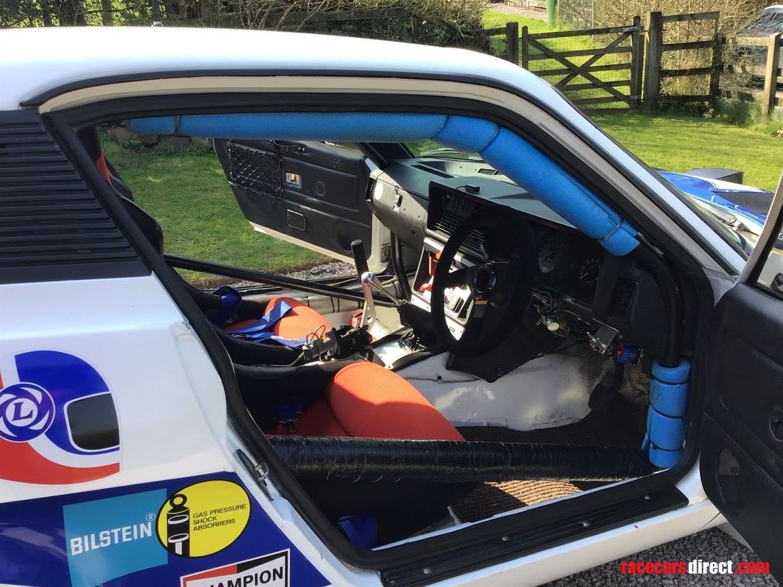 triumph-tr8-rally-car