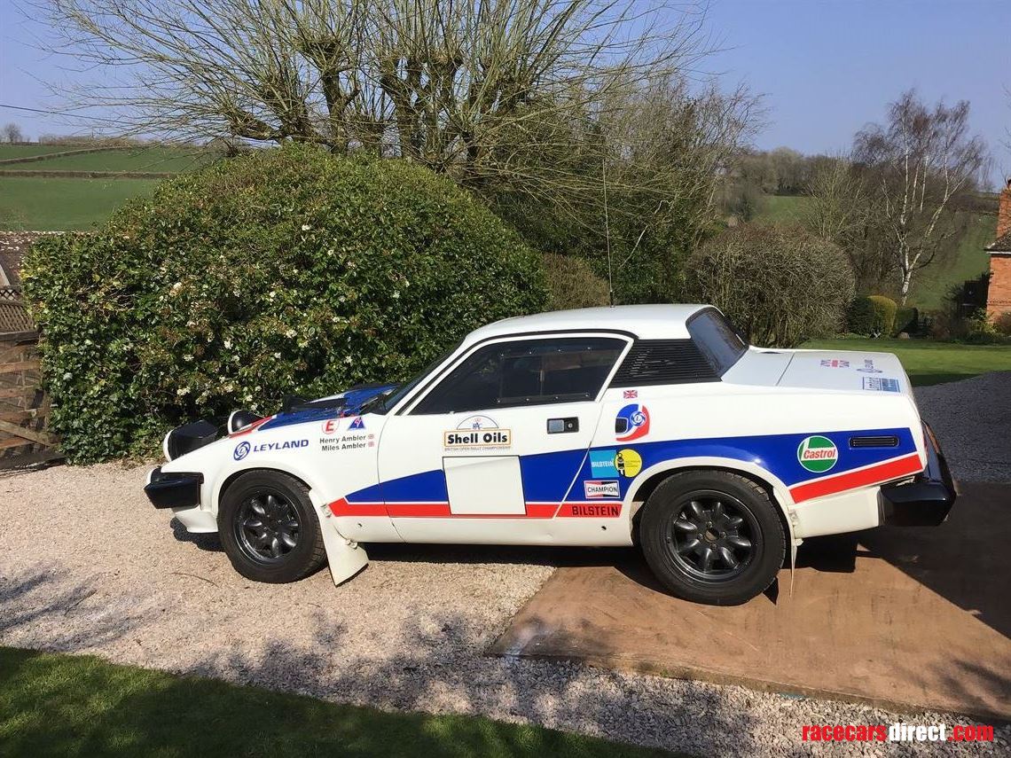 triumph-tr8-rally-car