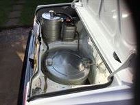 triumph-tr8-rally-car