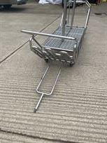 stainless-steel-grid-trolley