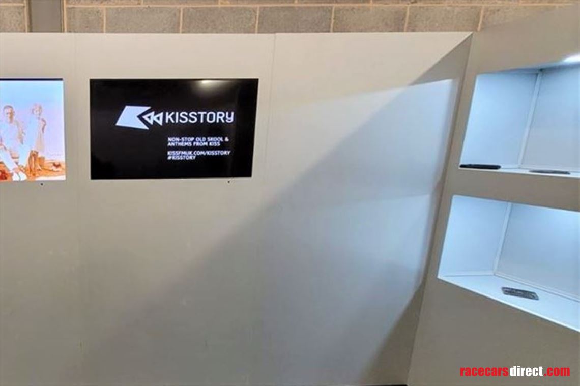 pit-walling-seamless