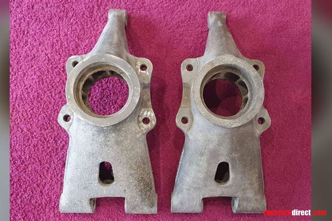 Lotus 61 Rear Uprights