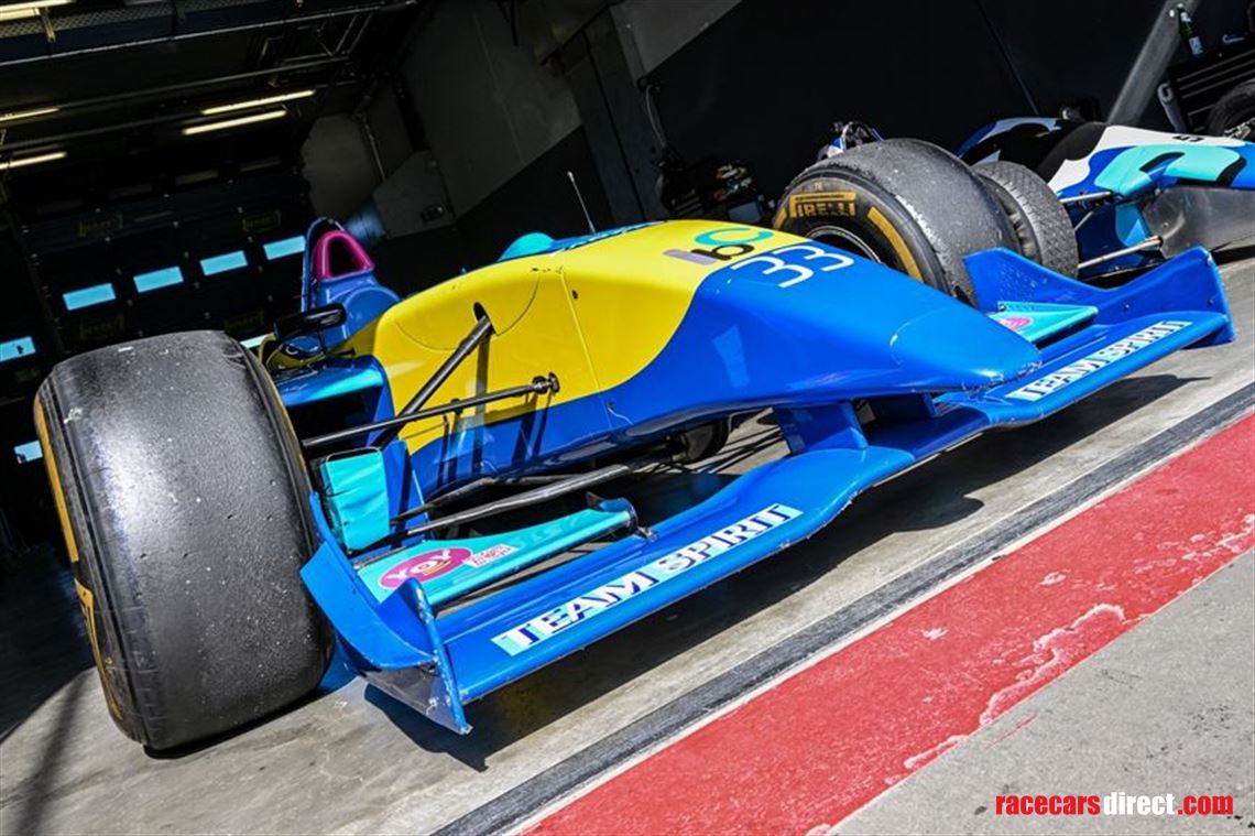 dallara-renault-t05-35-world-series