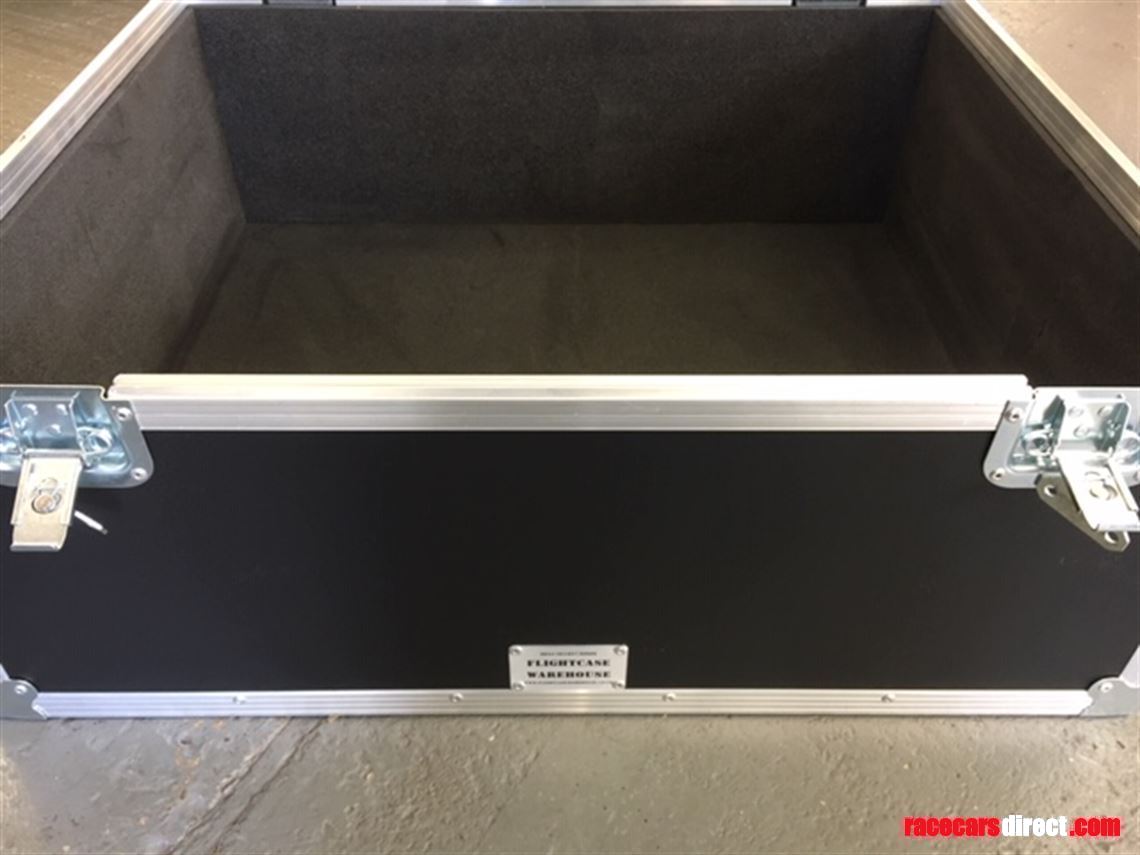 flight-case-warehouse-flight-case-82-x-65-x-3