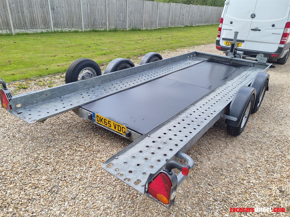brian-james-tilt-bed-trailer