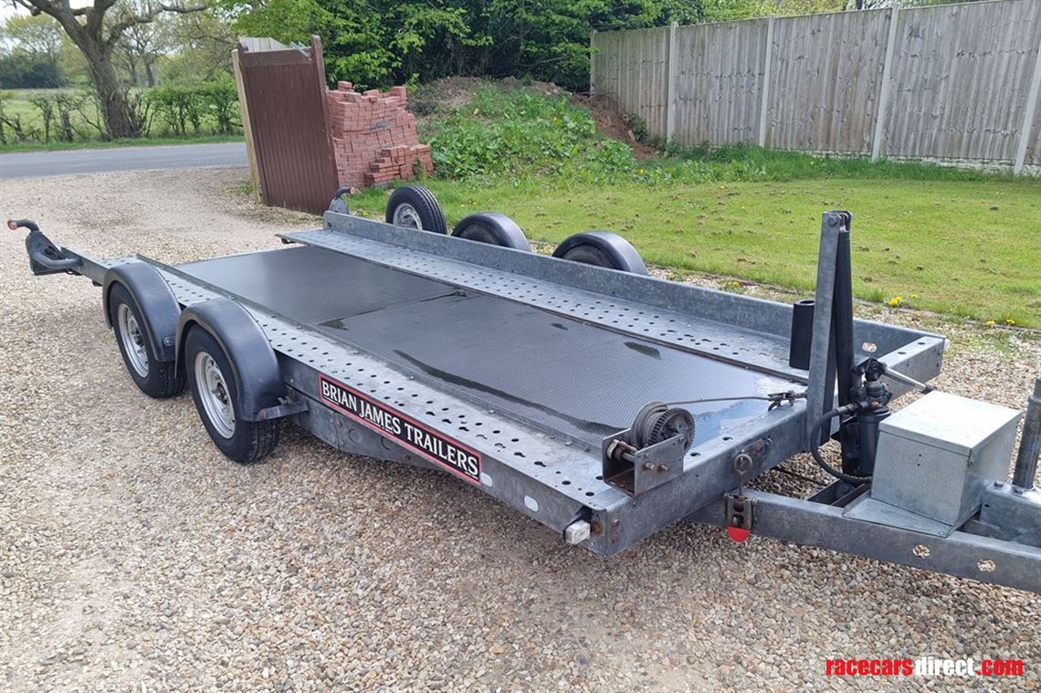 brian-james-tilt-bed-trailer