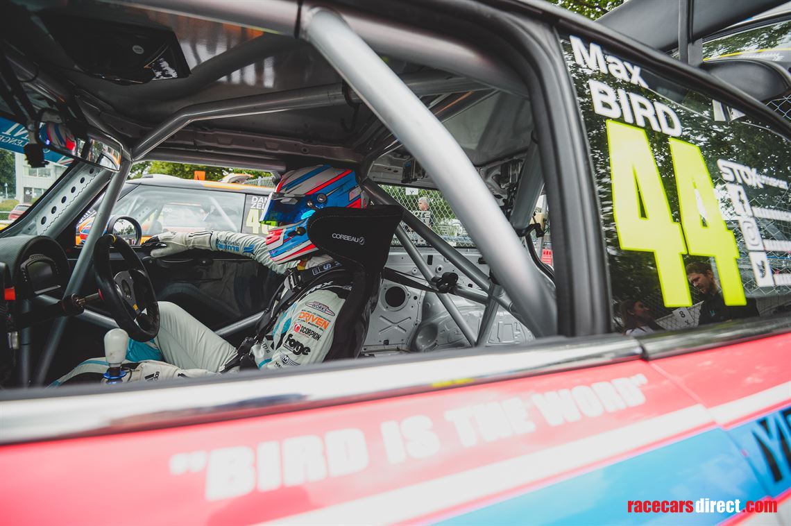 mini-challenge-jcw---2021-championship-runner