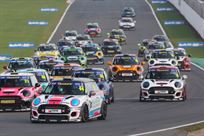 mini-challenge-jcw---2021-championship-runner