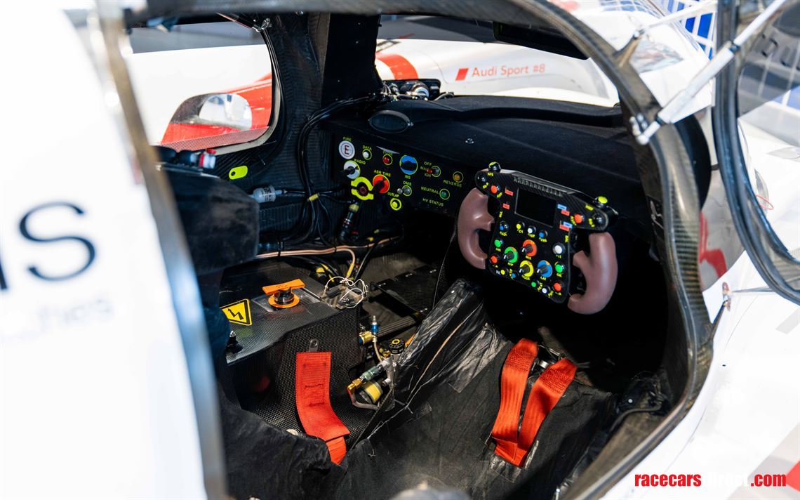 audi-r18-e-tron-quattro