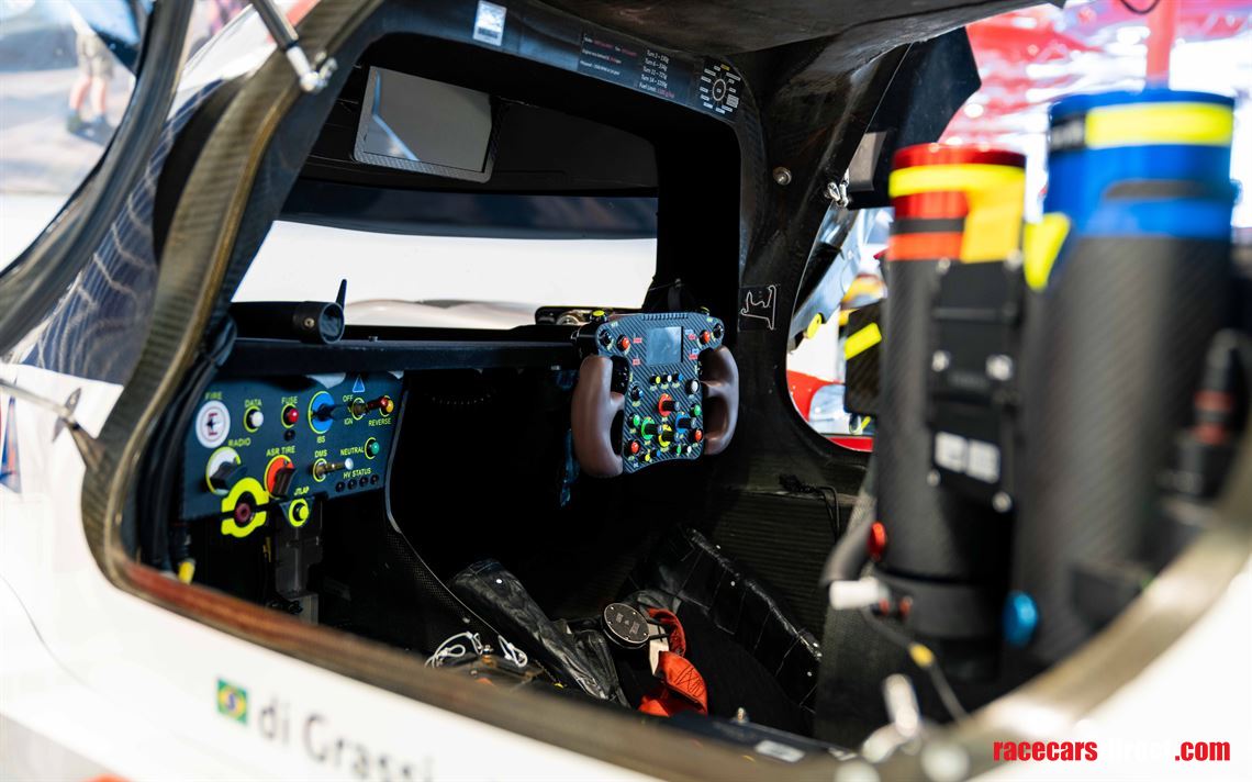 audi-r18-e-tron-quattro