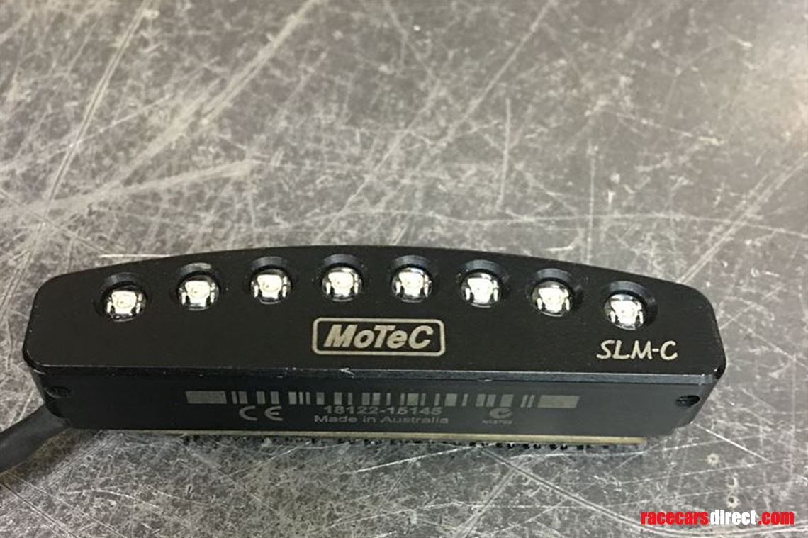 motec-adl-8-bl-logging-dash