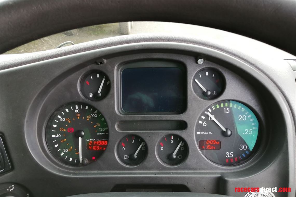 daf-lf45170-race-car-transporter