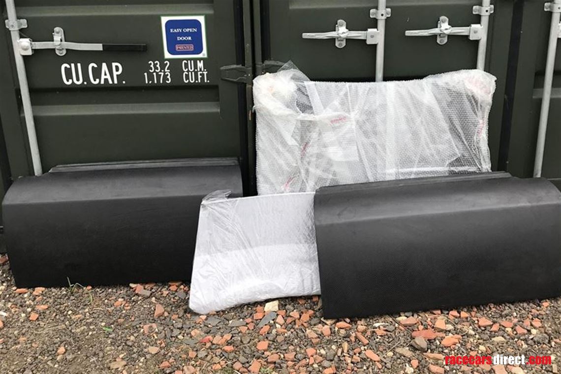 alfa-gta-carbon-panels