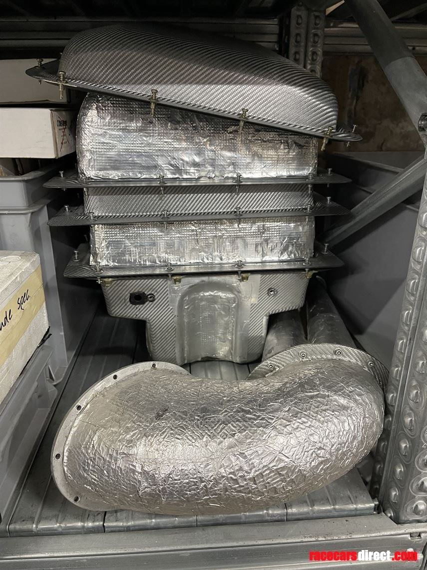 spyker-gt2-audi-v8-engine-and-parts