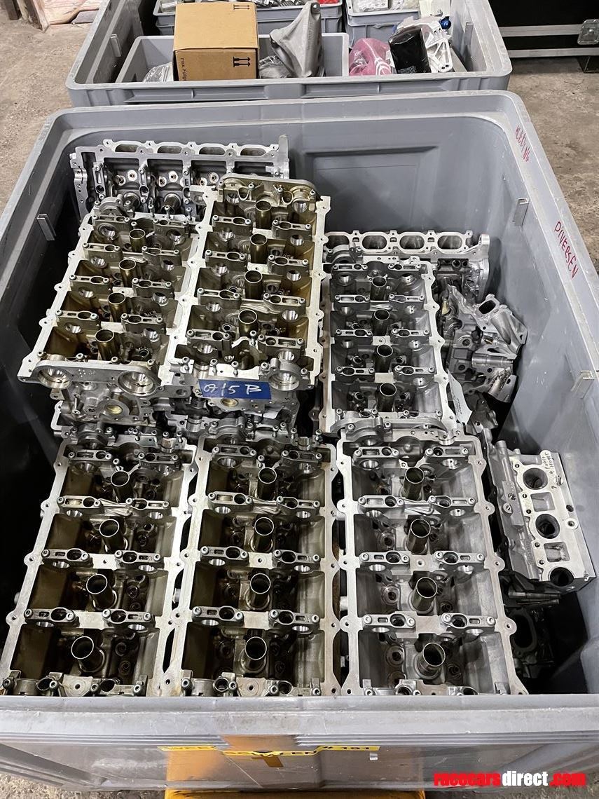 spyker-gt2-audi-v8-engine-and-parts