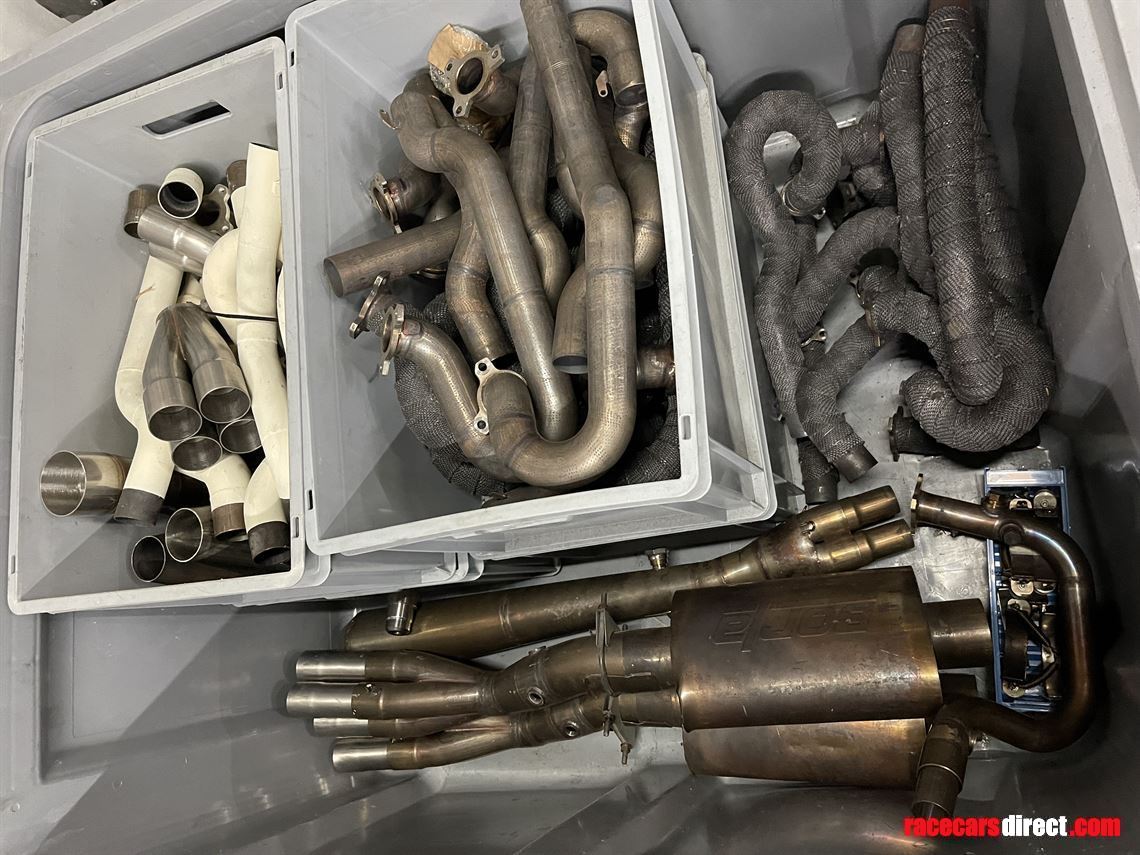 spyker-gt2-audi-v8-engine-and-parts