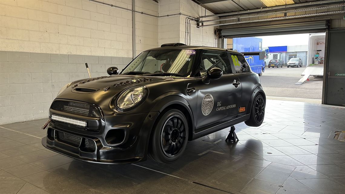 bmw-mini-jcw-endurance---deposit-taken