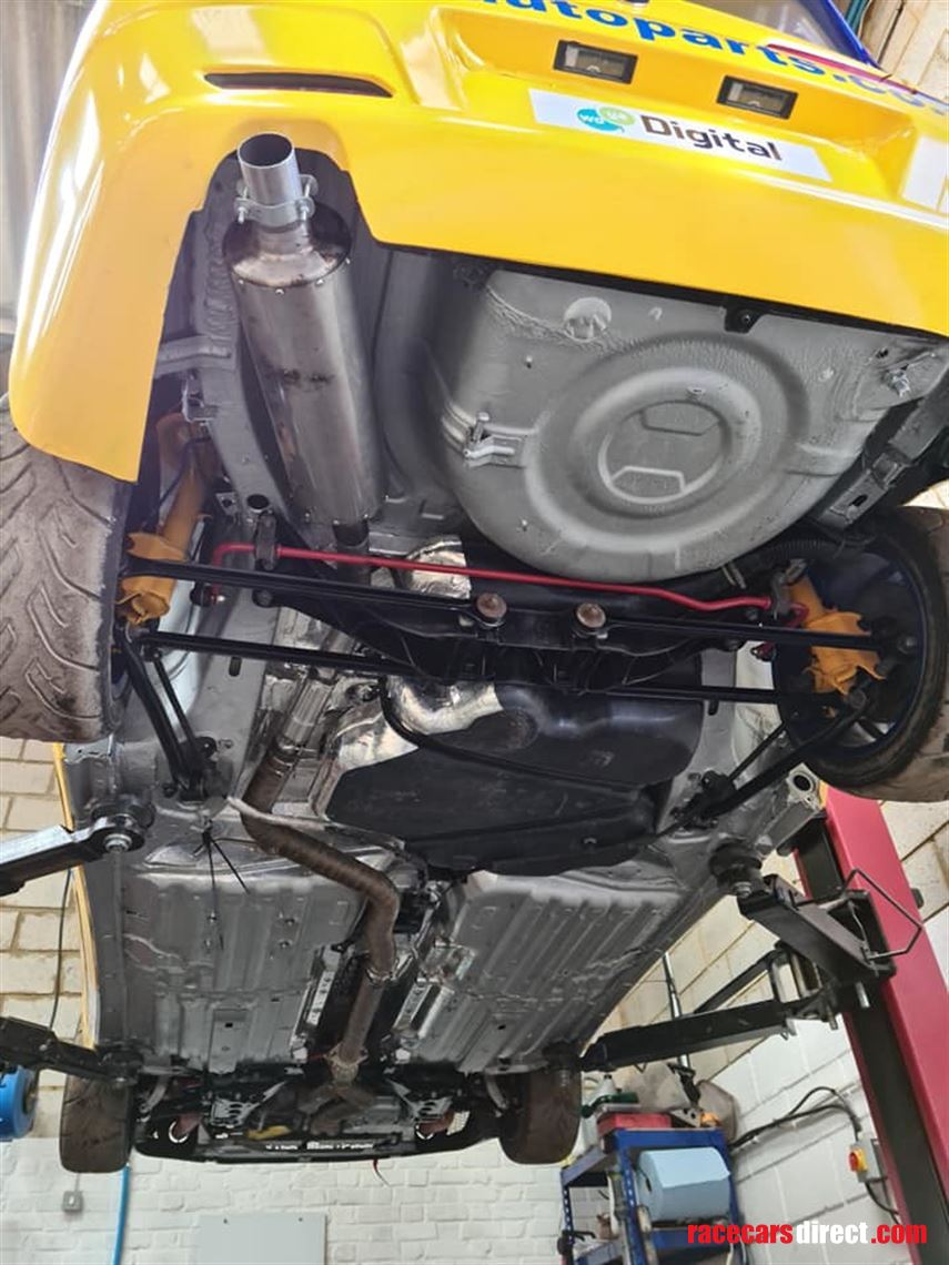 alfa-romeo-156-20-ts-twinspark-cup-race-car