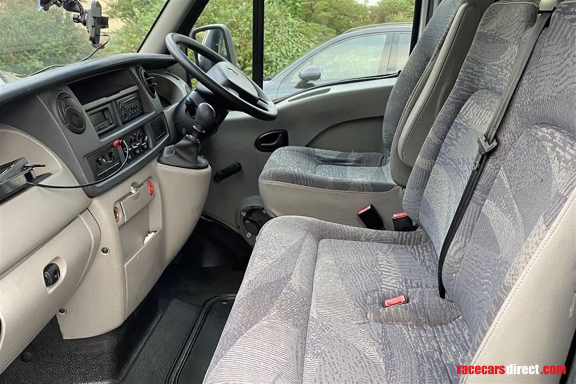 renault-master-race-van-car-transporter-for-s