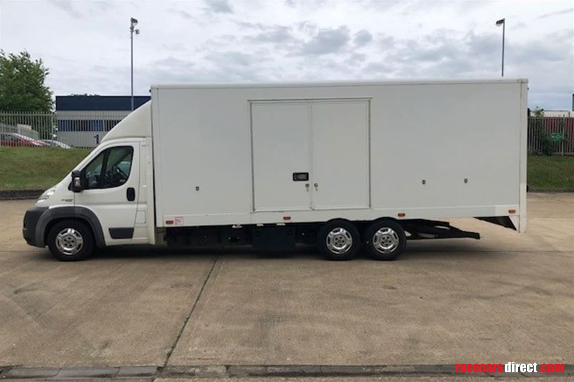 Enclosed Car Transporter