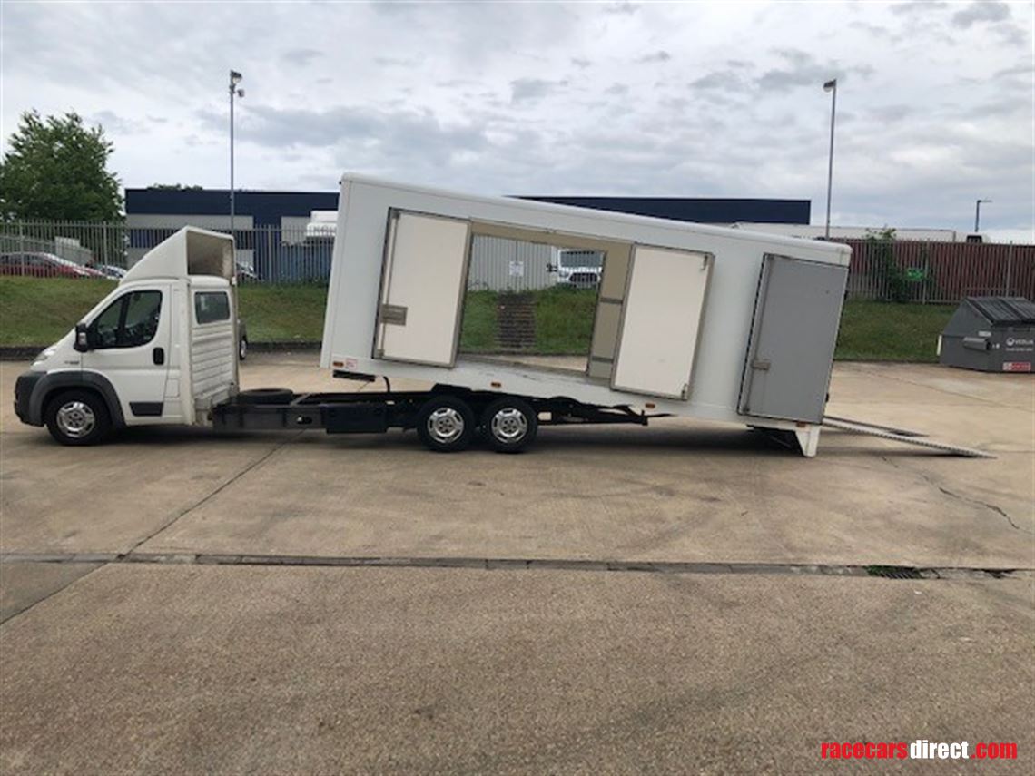 single-enclosed-car-transporter