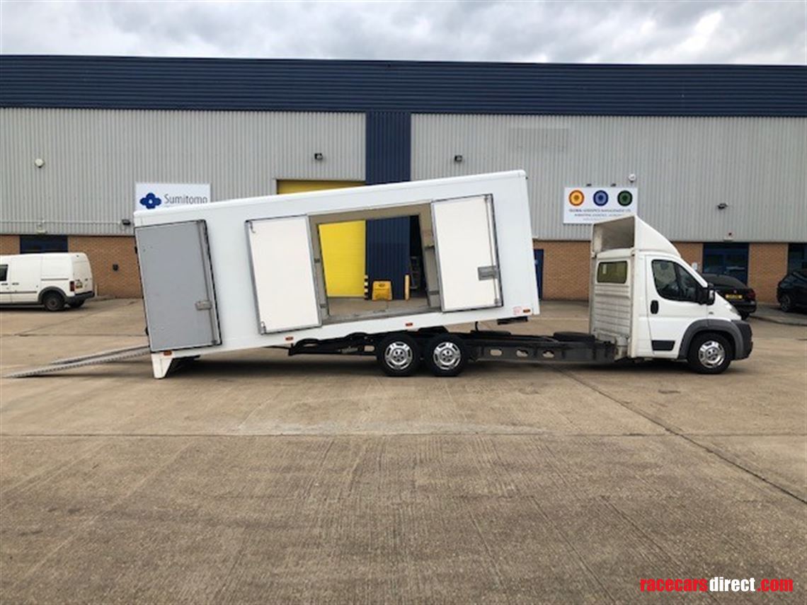 single-enclosed-car-transporter