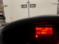 single-enclosed-car-transporter